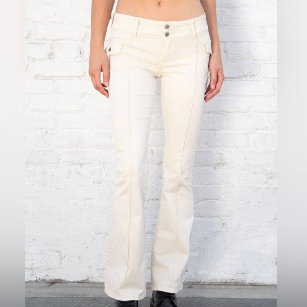 Brandy Melville Agatha low rise flare pant